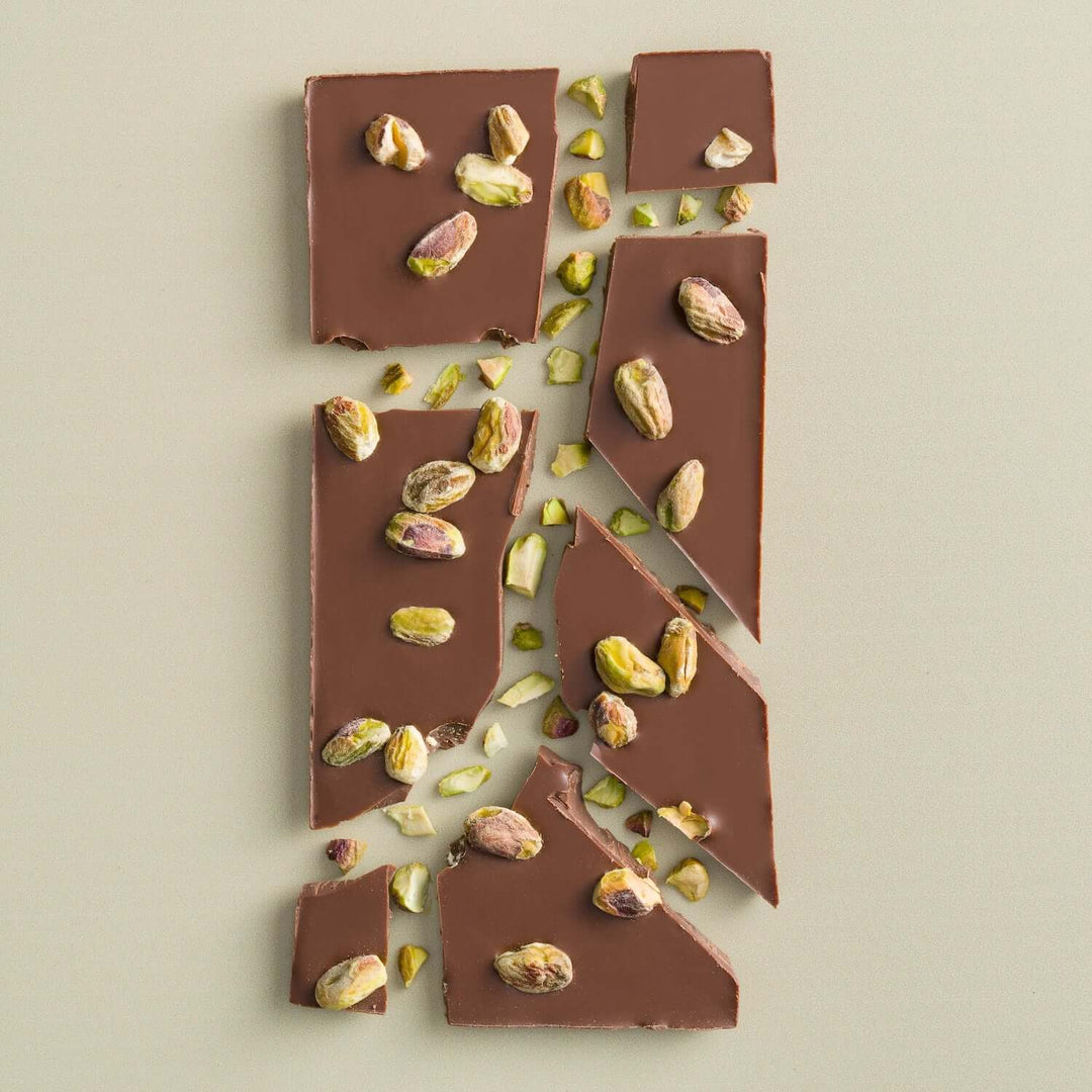 Milk Chocolate with Pistachios 80g