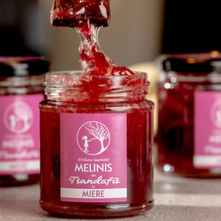 Damask Rose in Acacia Honey 230g