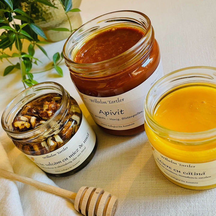 Organic, raw honey, pollen & propolis - De Mana